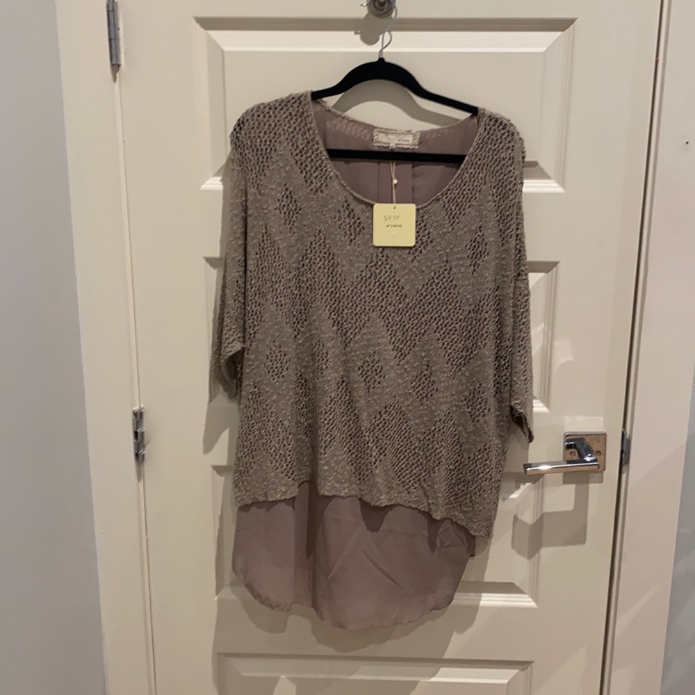 Tunic top with tie back